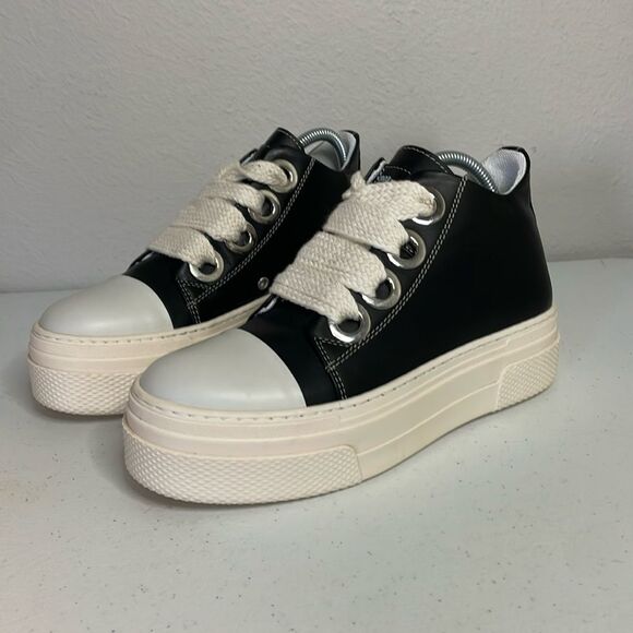 Shoes - croe (Christian zerotre) Calipso 200 Black Cream Laces Chunky platform Size 39